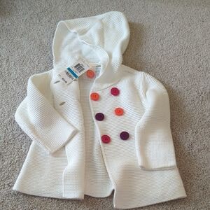 First Impressions White and Orange Cape